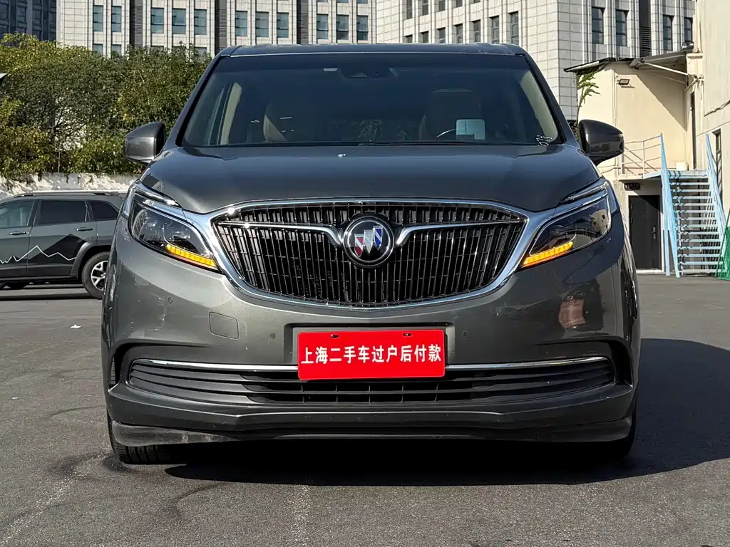 Buick GL8 2019