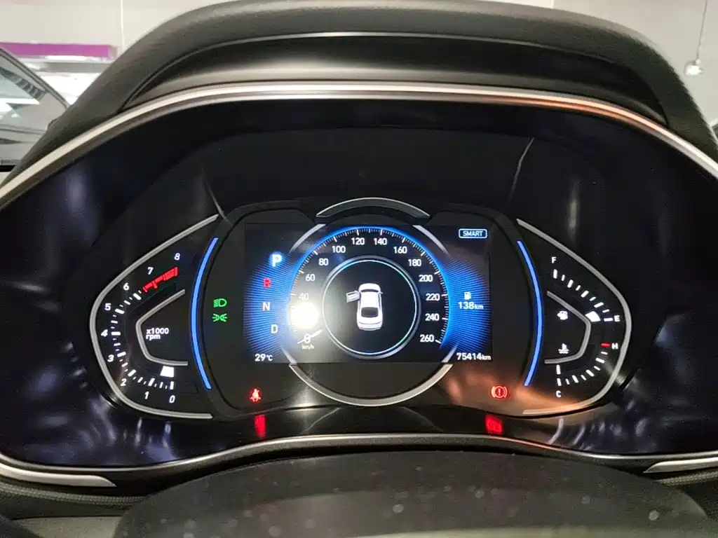 Hyundai Fista — миниатюра 12