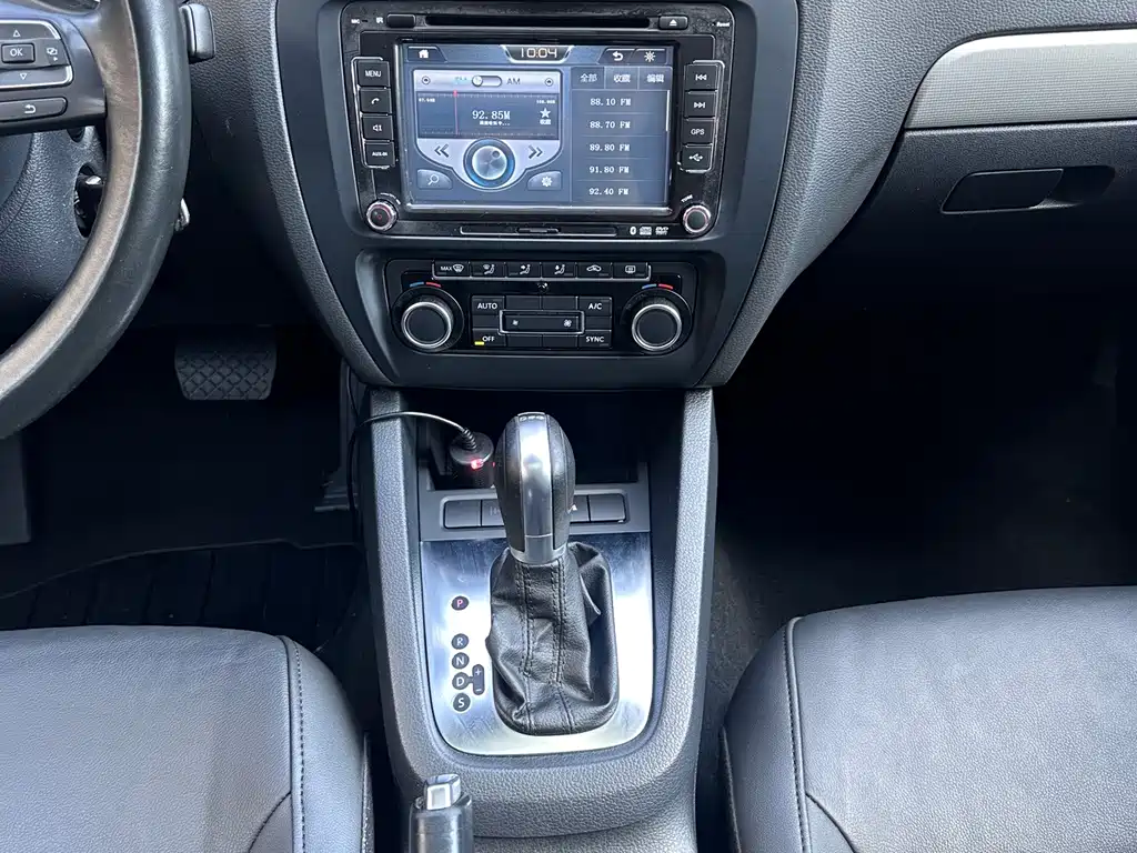 Volkswagen Sagitar — миниатюра 9
