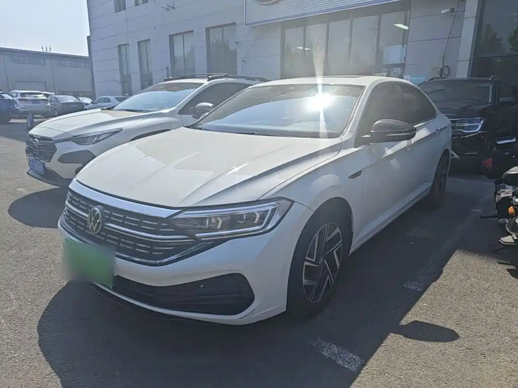 Volkswagen Sagitar — миниатюра 2