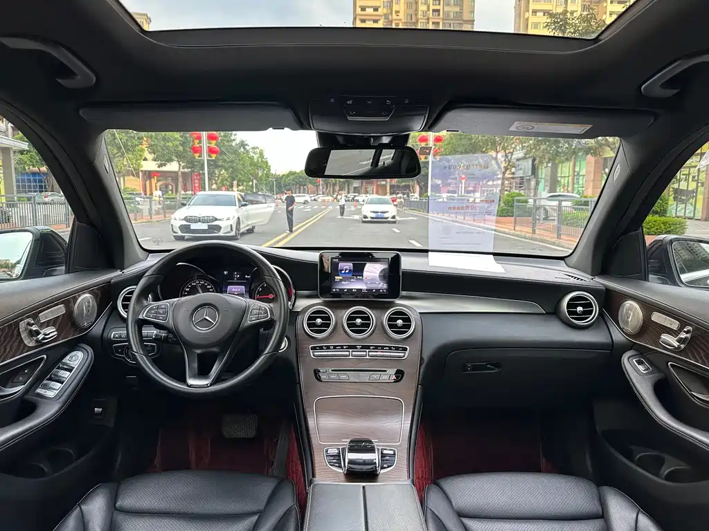 Mercedes-Benz GLC — миниатюра 20