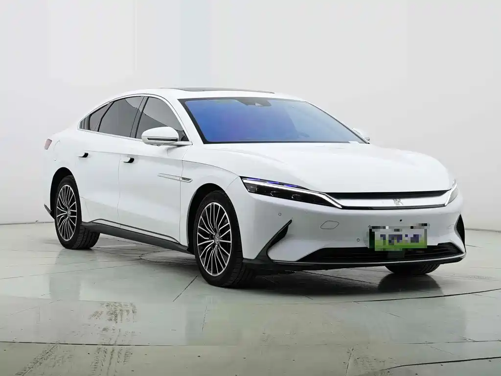 BYD Han — миниатюра 3