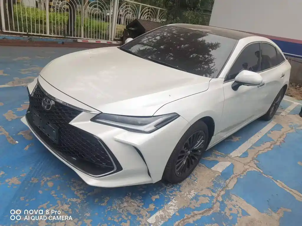 Toyota Avalon 2023