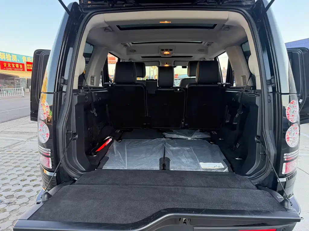 Land Rover Discovery — миниатюра 15