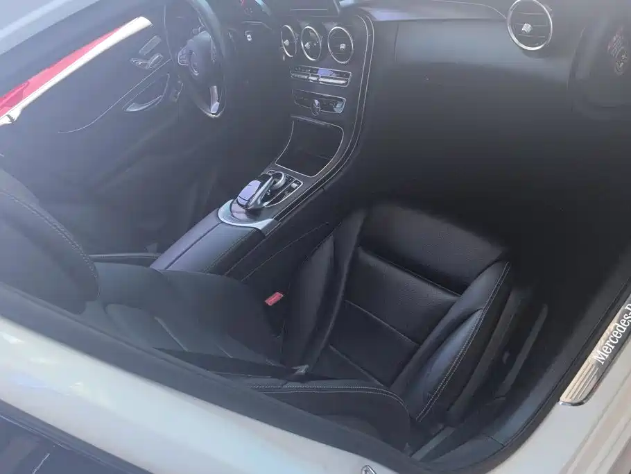 Mercedes-Benz C-Class — миниатюра 8