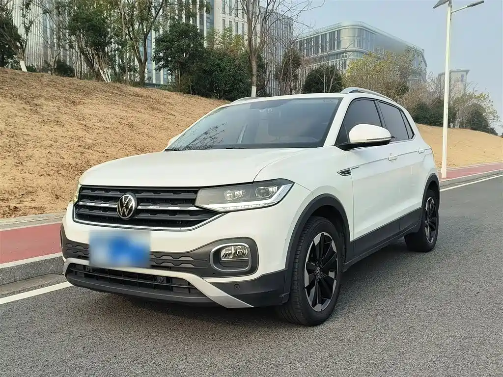 Volkswagen Tacqua 2021