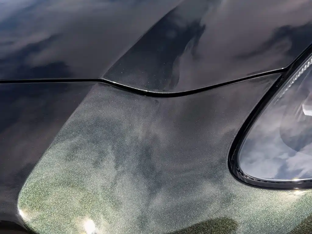Aston Martin DBX — миниатюра 12