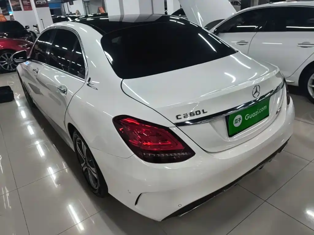 Mercedes-Benz C-Class — миниатюра 5