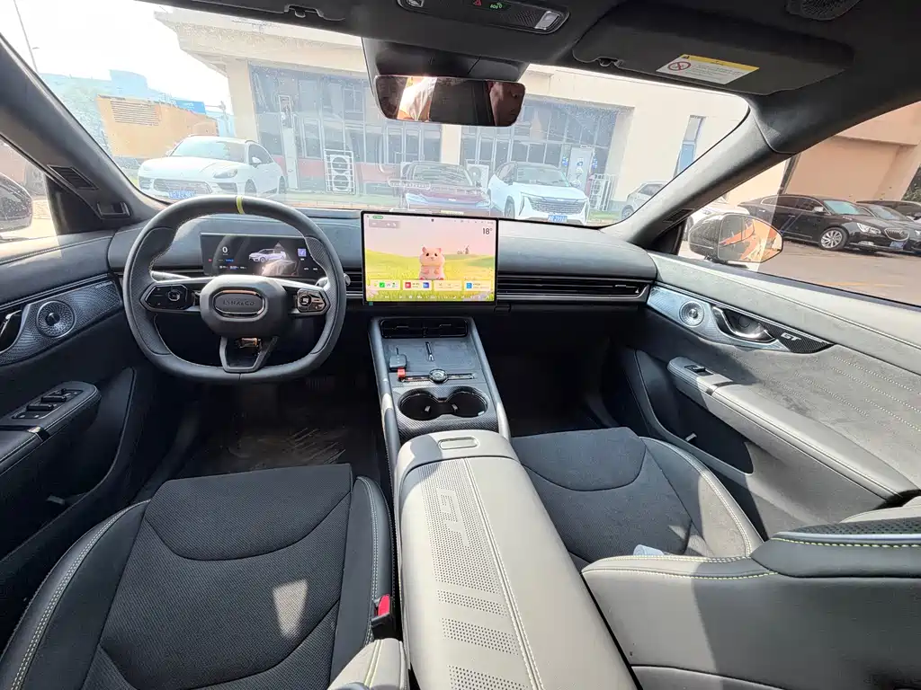 Lynk & Co 领克07GT — миниатюра 6