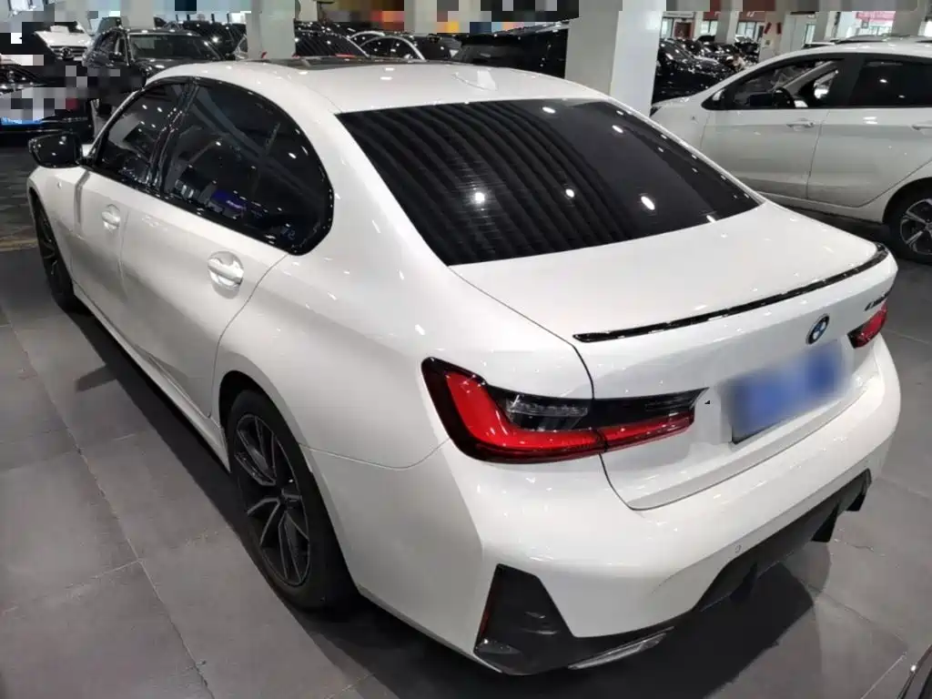 BMW 3 Series — миниатюра 5