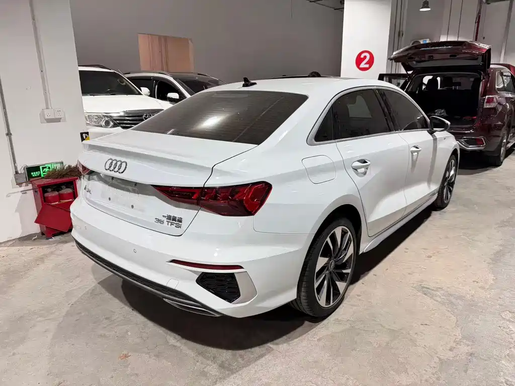 Audi A3 — миниатюра 5
