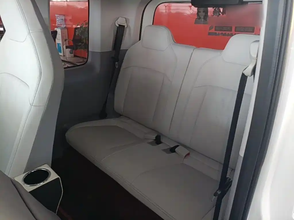 Wuling Air ev — миниатюра 17