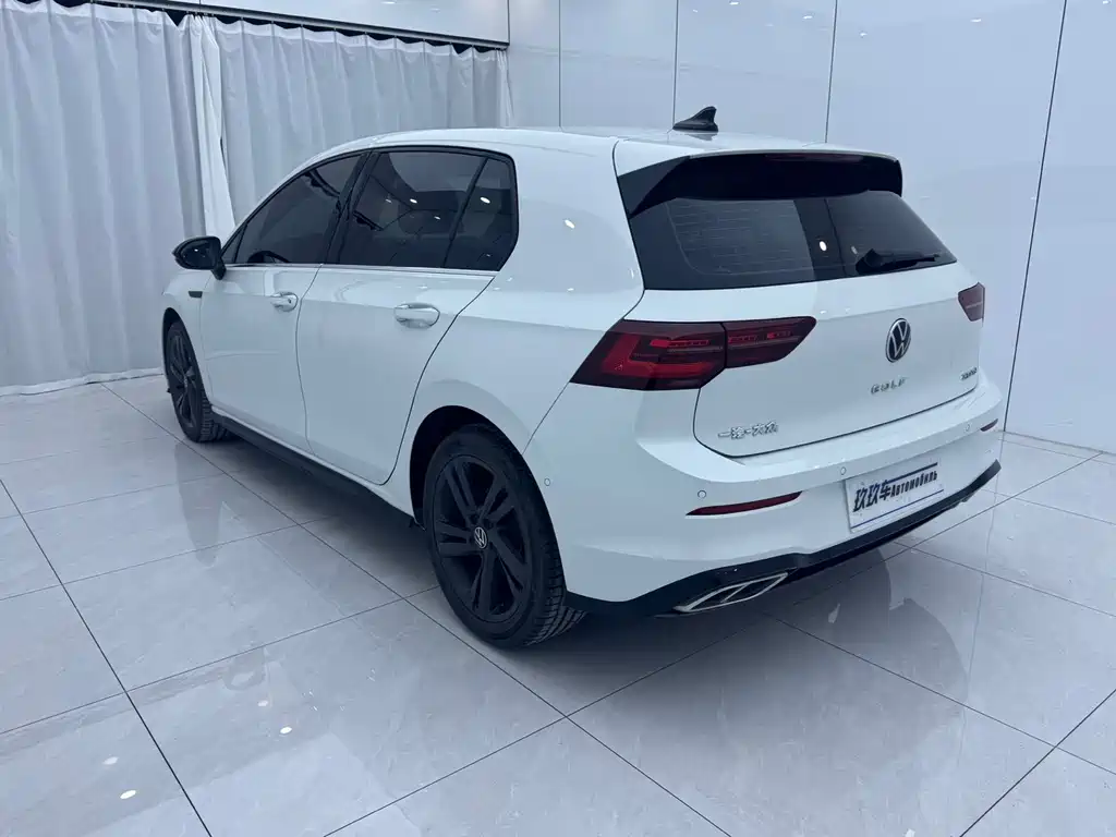 Volkswagen Golf — миниатюра 6
