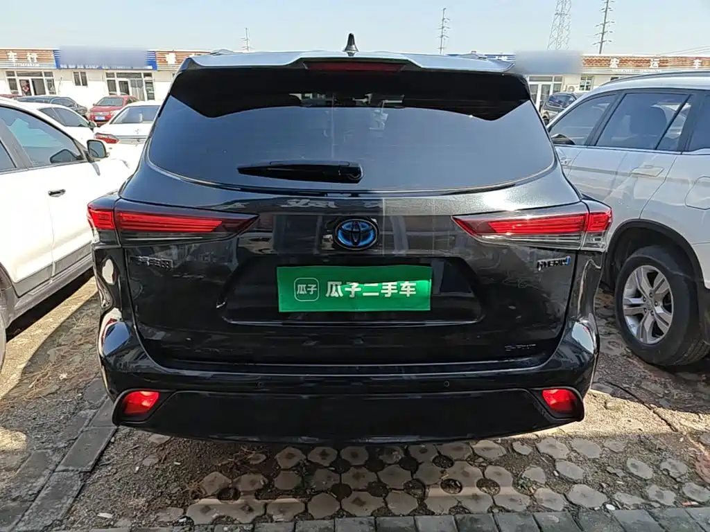 Toyota Highlander — миниатюра 6