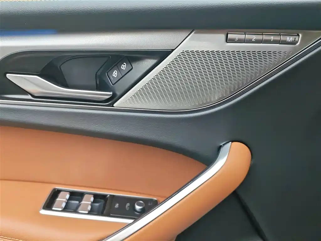 Jaguar F-Pace 2024 P250 R-Dynamic SE