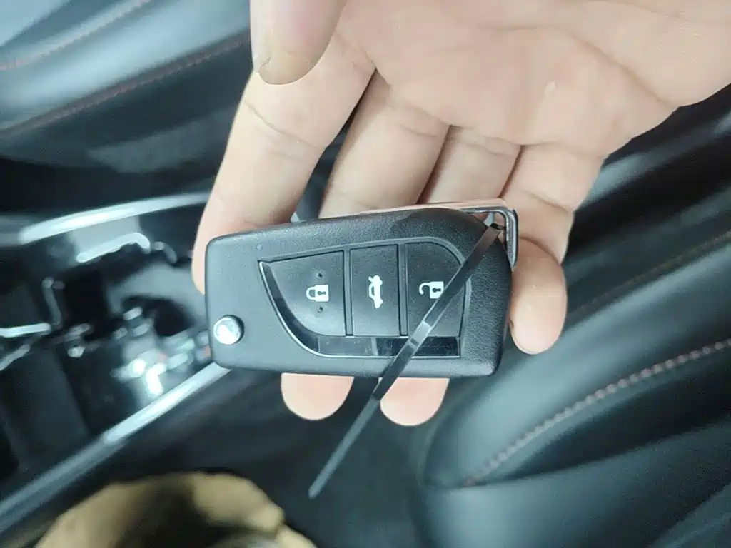 Toyota Yaris L — миниатюра 9
