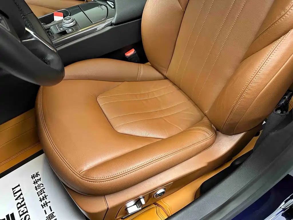 Maserati Ghibli 2021 2.0T