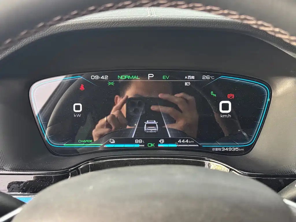 BYD Tang New Energy — миниатюра 18