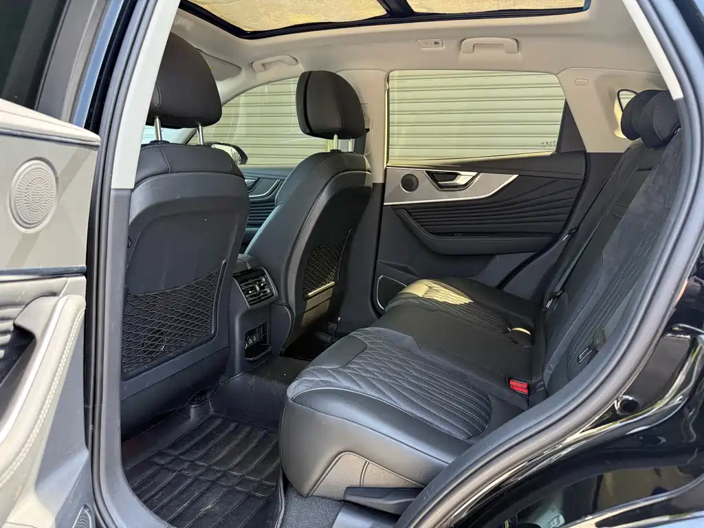 Hongqi Hongqi HS5 — миниатюра 11