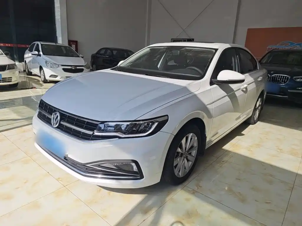 Volkswagen Bora — миниатюра 2