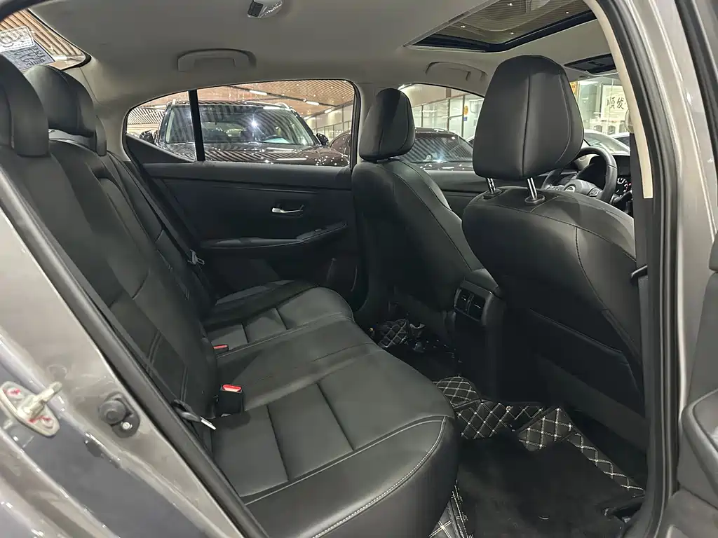 Nissan Sylphy — миниатюра 10