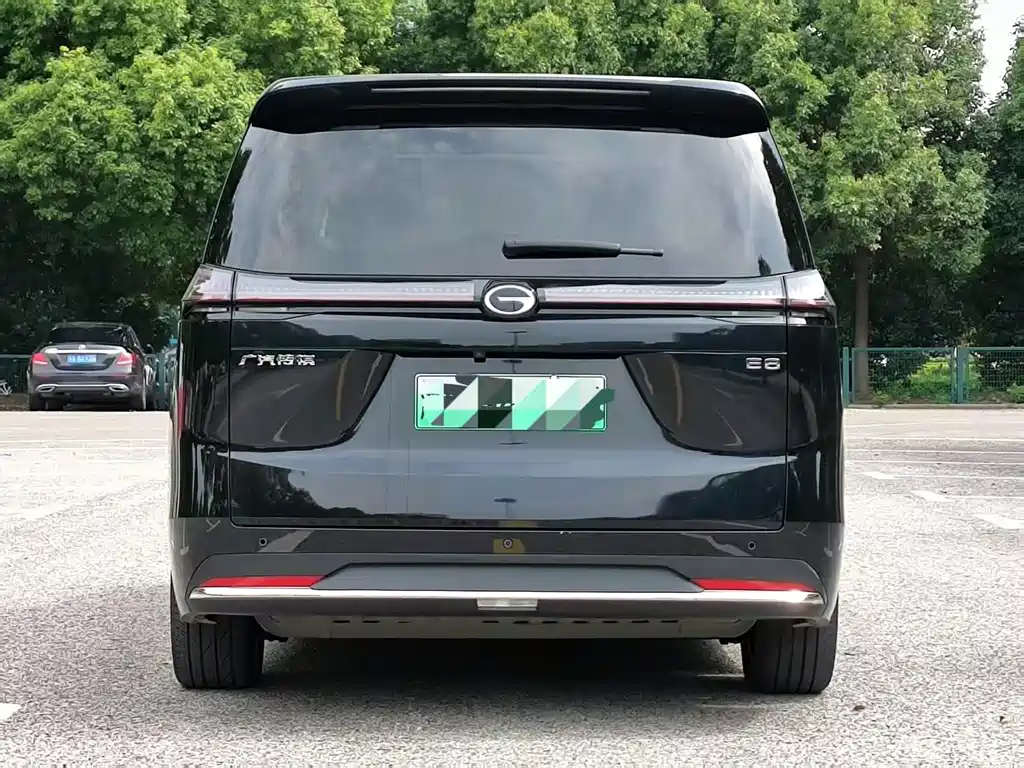 GAC Motor Trumpchi E8 PHEV — миниатюра 15