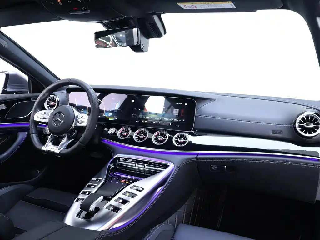 MERCEDES-BENZ AMG GT