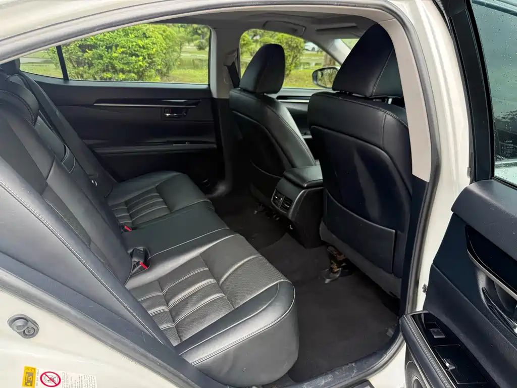 Lexus ES 2015 200 Elite