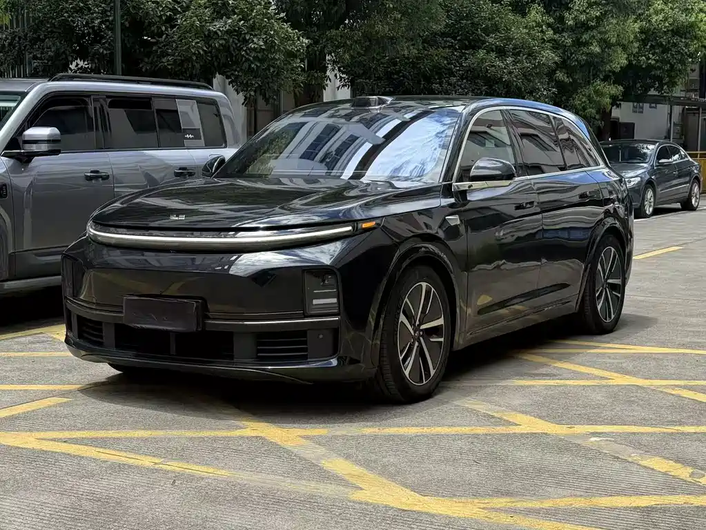 Li Auto Li L7 2024
