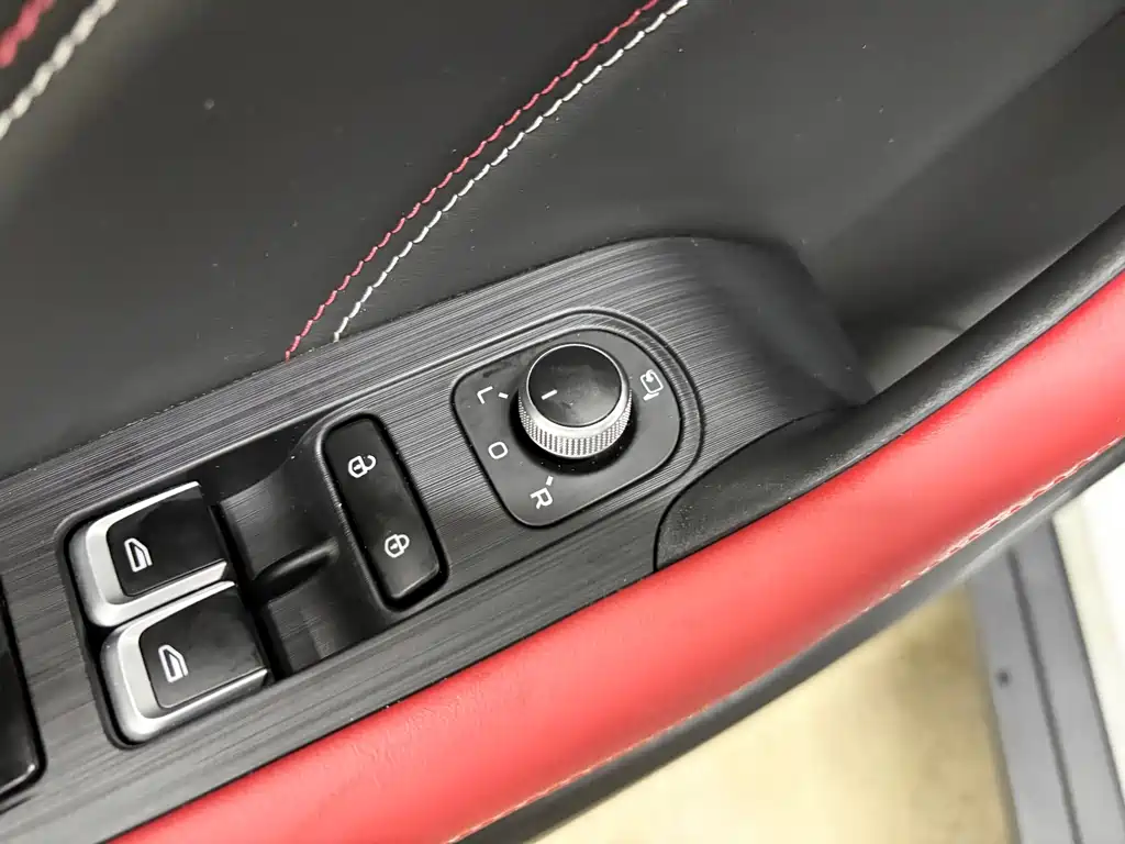 Geely Emgrand S — миниатюра 14