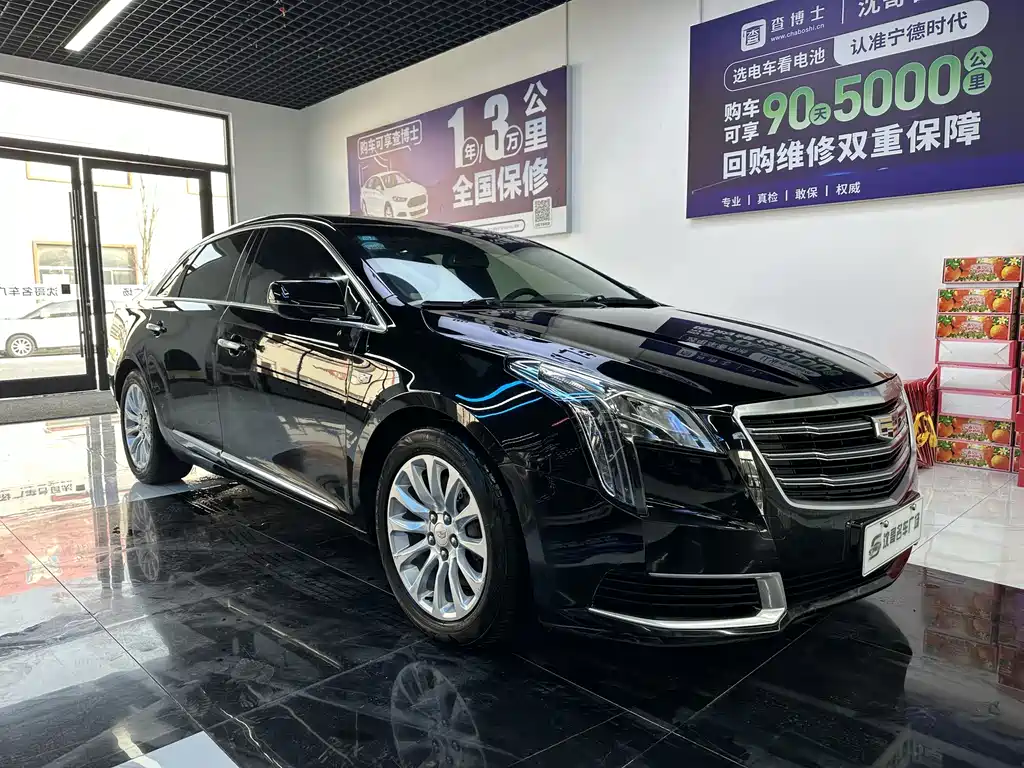 CADILLAC XTS