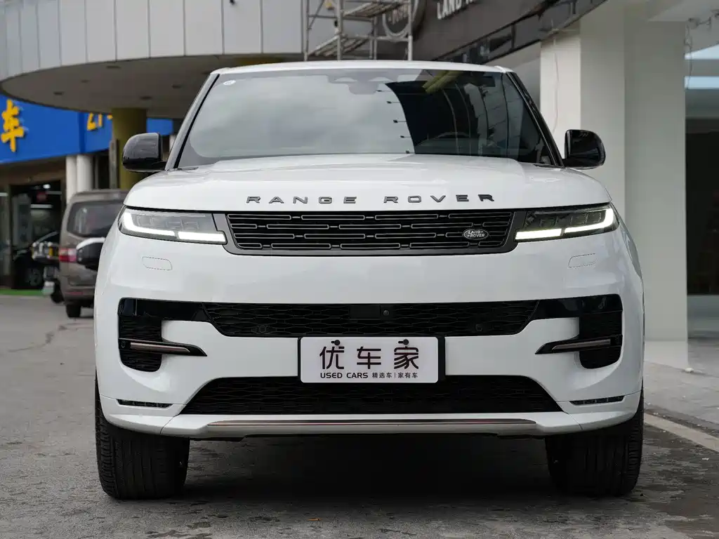 Land Rover Range Rover Sport 2024 400PS Dynamic SE
