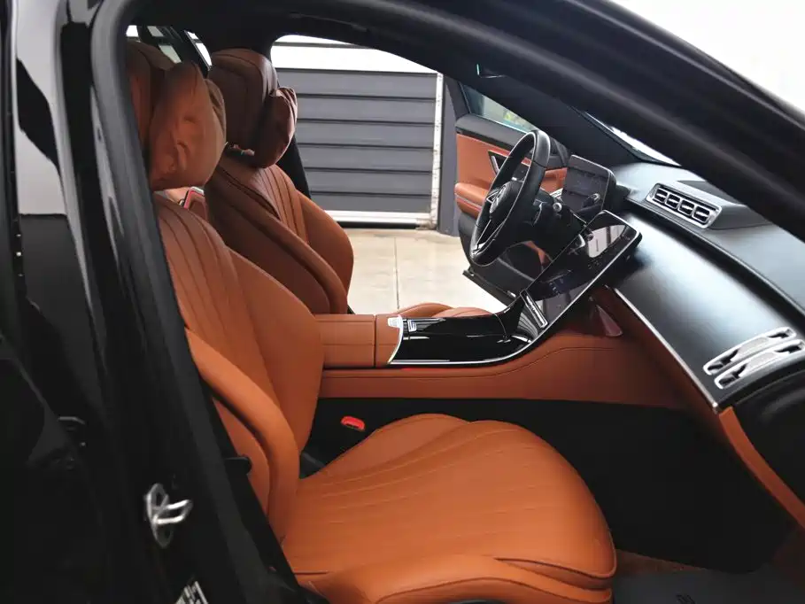Mercedes-Benz S-Class — миниатюра 23