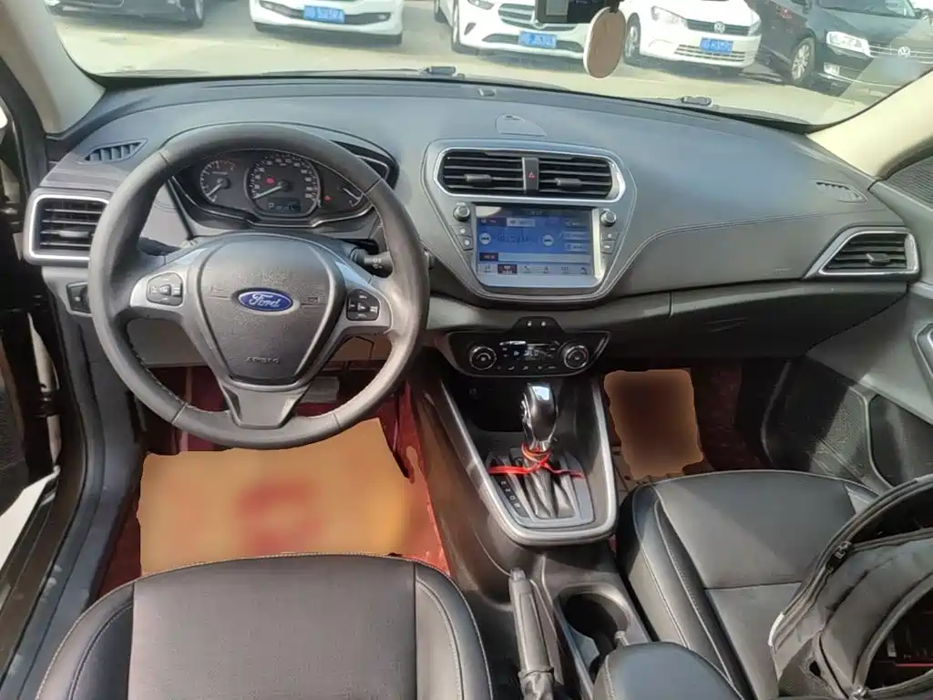 Ford Escort — миниатюра 10