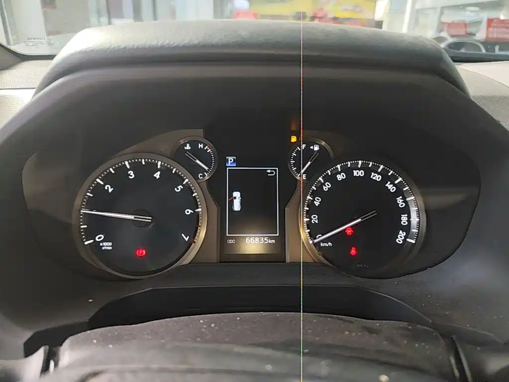 Toyota Prado — миниатюра 12