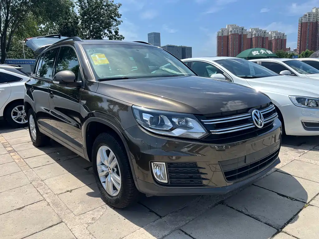 Volkswagen Tiguan — миниатюра 3