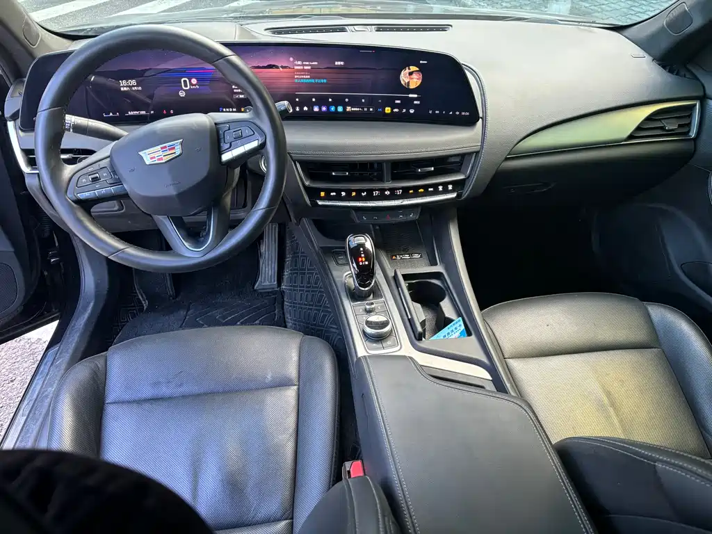 Cadillac CT5 — миниатюра 9