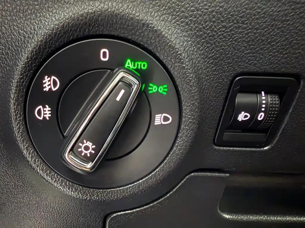 Skoda Karoq — миниатюра 18