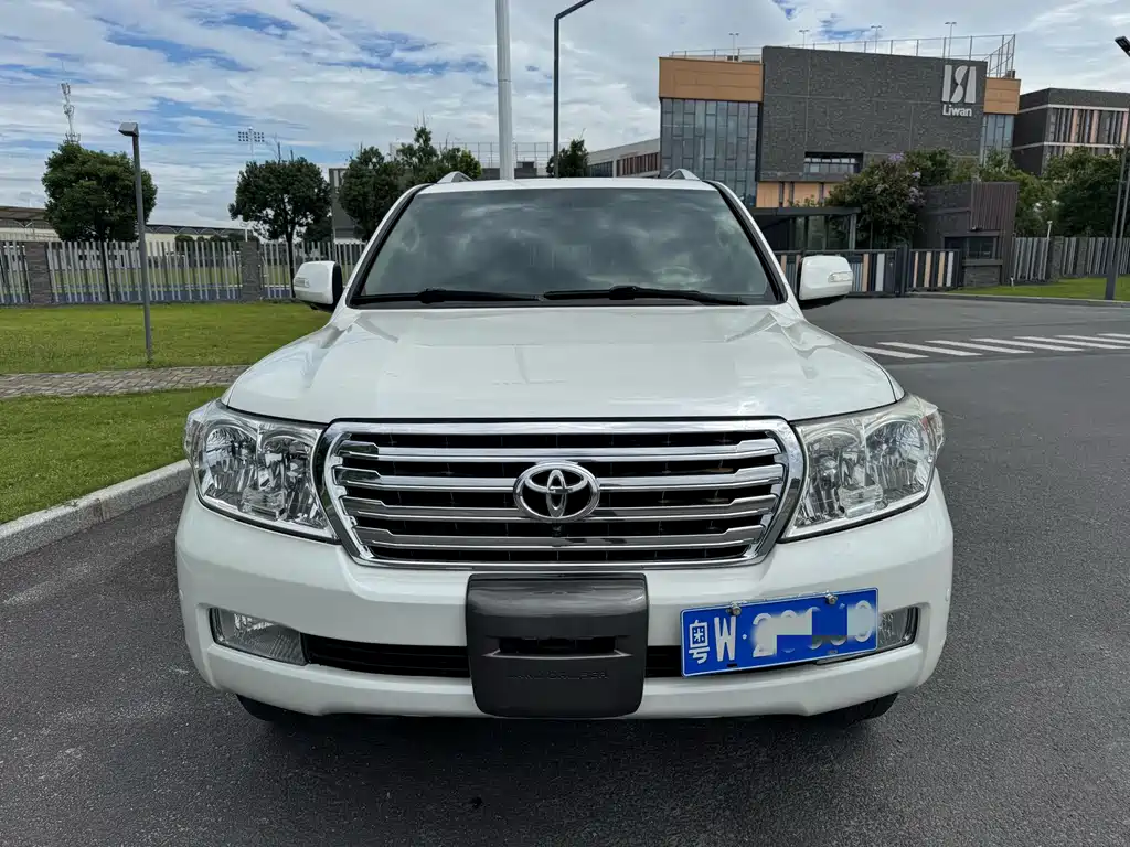 Toyota Land Cruiser — миниатюра 2