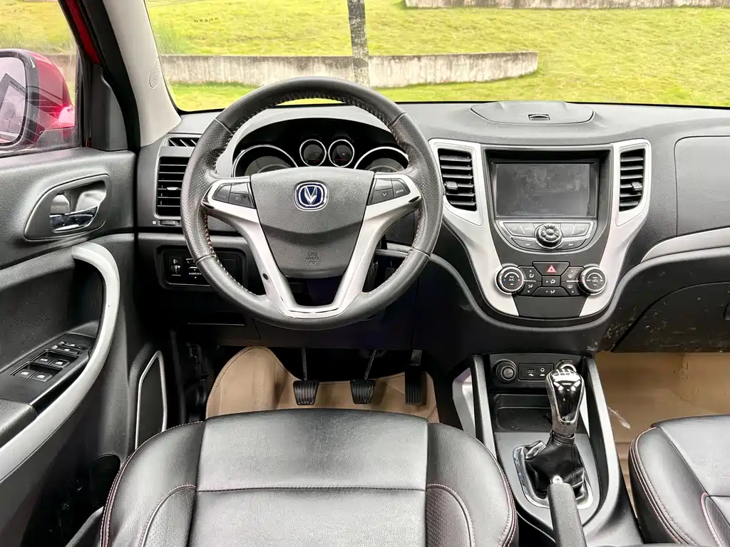 Changan CS35 — миниатюра 17