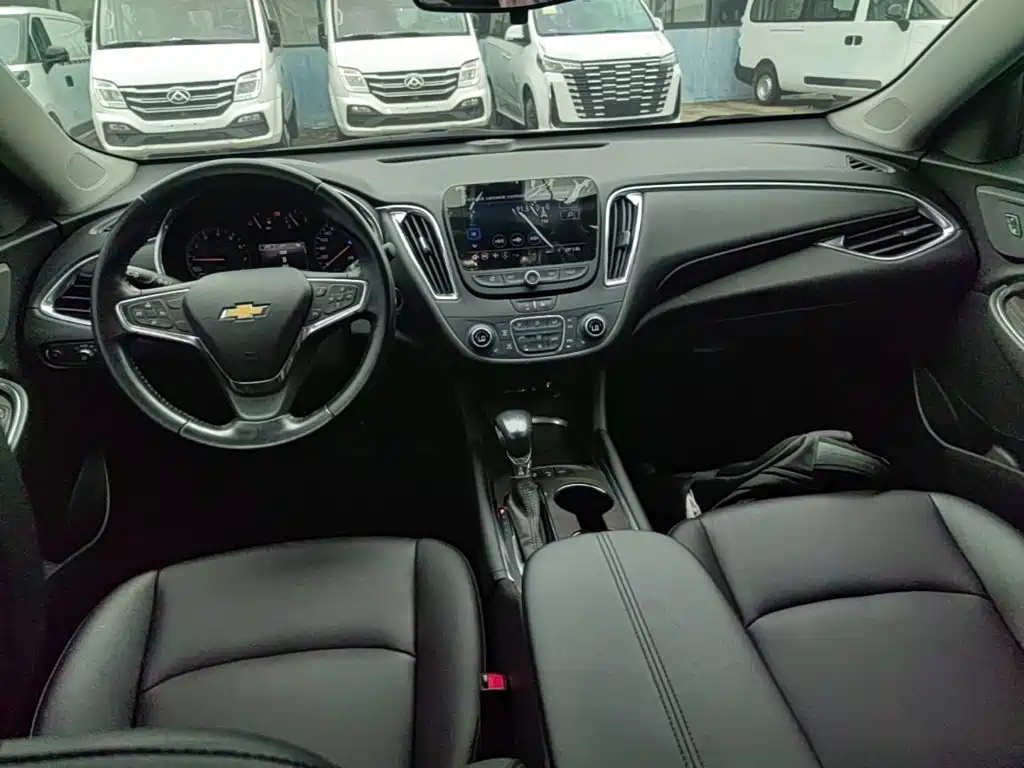 Chevrolet Malibu XL — миниатюра 10