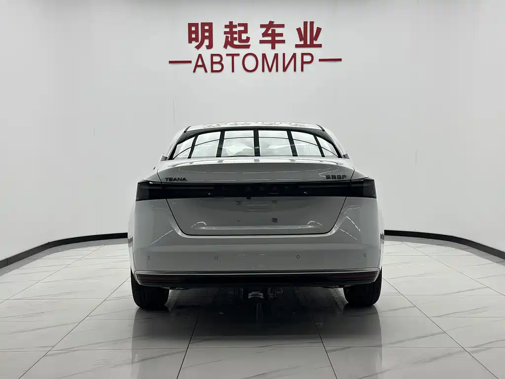 Nissan Teana — миниатюра 10