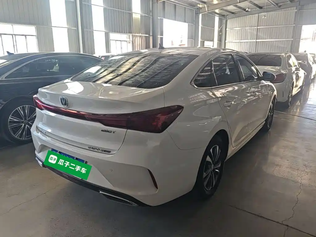 Changan Eado — миниатюра 7