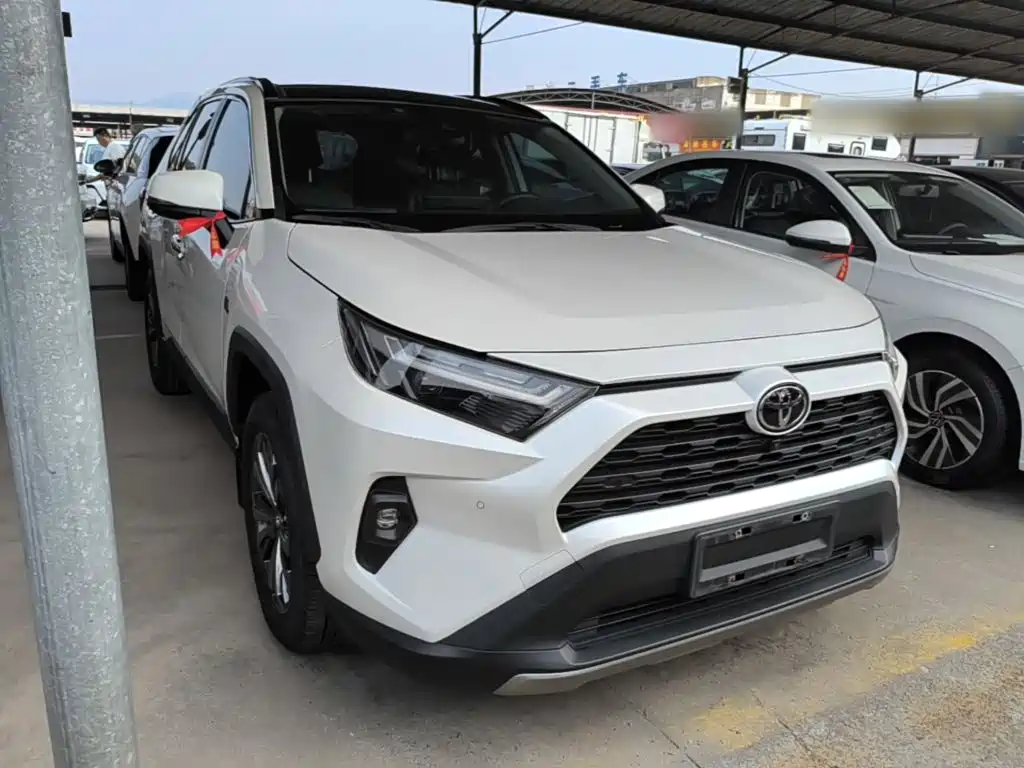 Toyota RAV4 — миниатюра 4