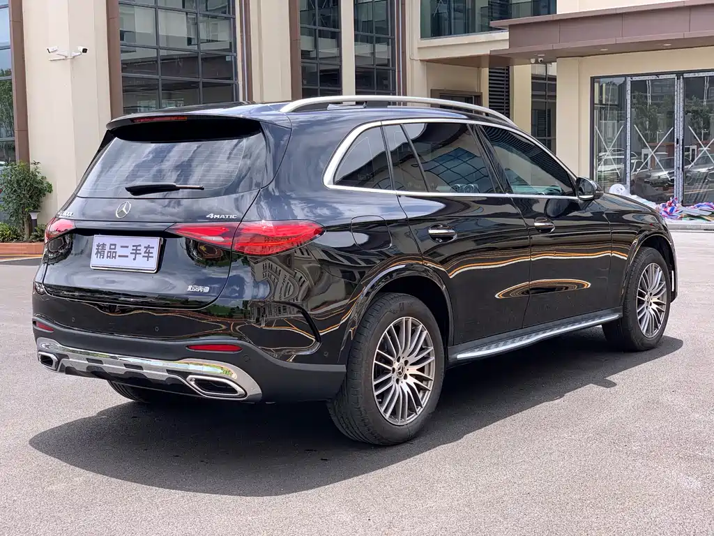 Mercedes-Benz GLC 2024 GLC 300 L 4MATIC 5 мест