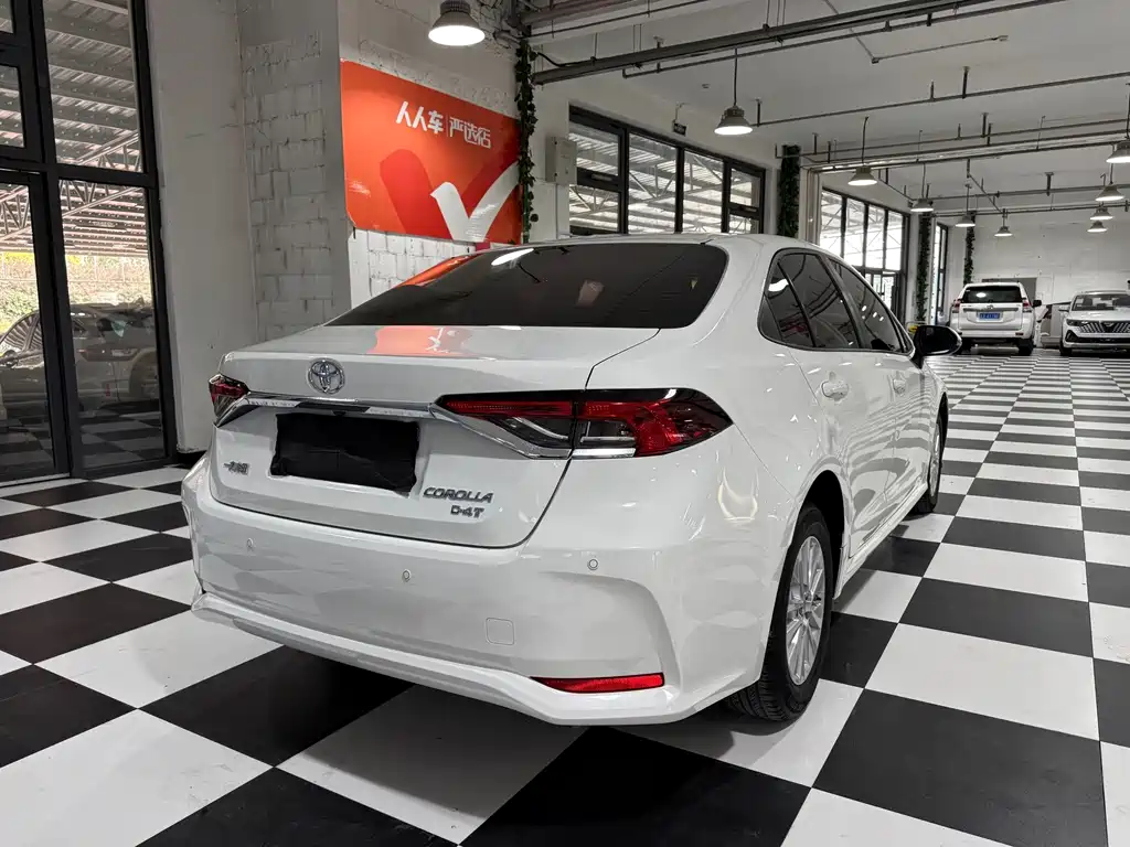 Toyota Corolla — миниатюра 9