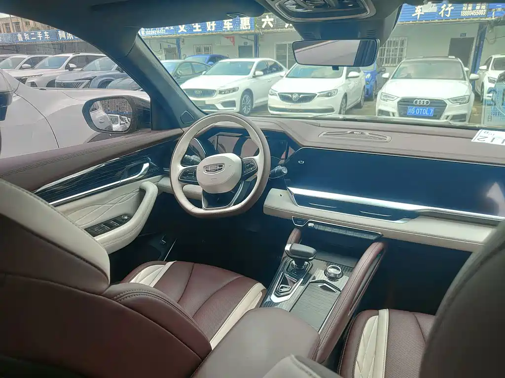 Geely Xingyue L — миниатюра 13