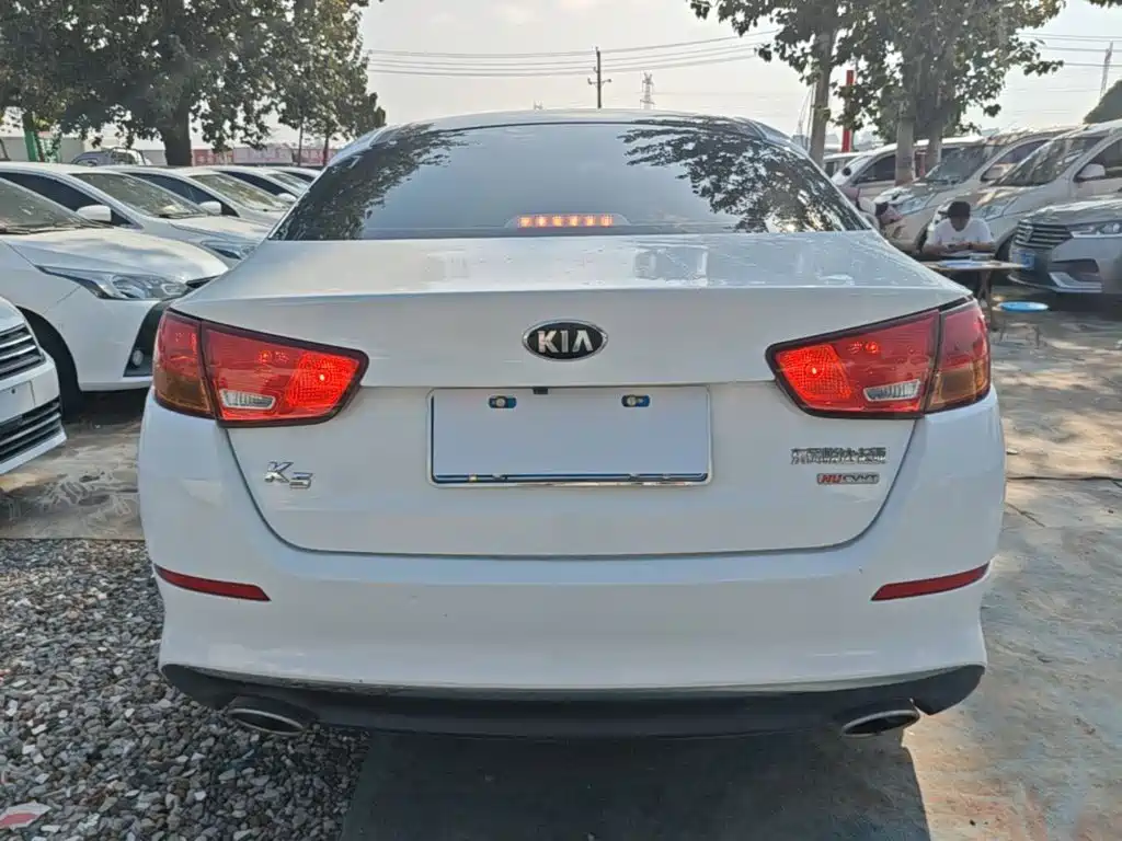 Kia K5 — миниатюра 6