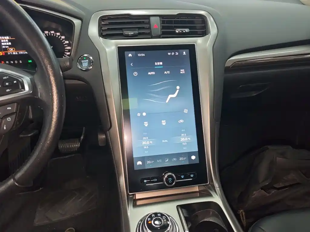 Ford Mondeo — миниатюра 13