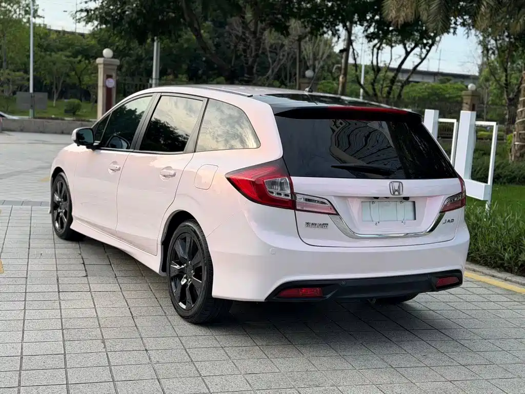 Honda Jade — миниатюра 4